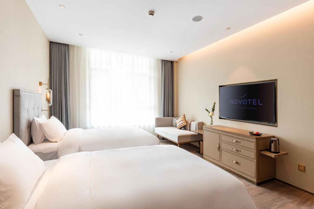 Chun'an Novotel Qiandao Lake מראה חיצוני תמונה